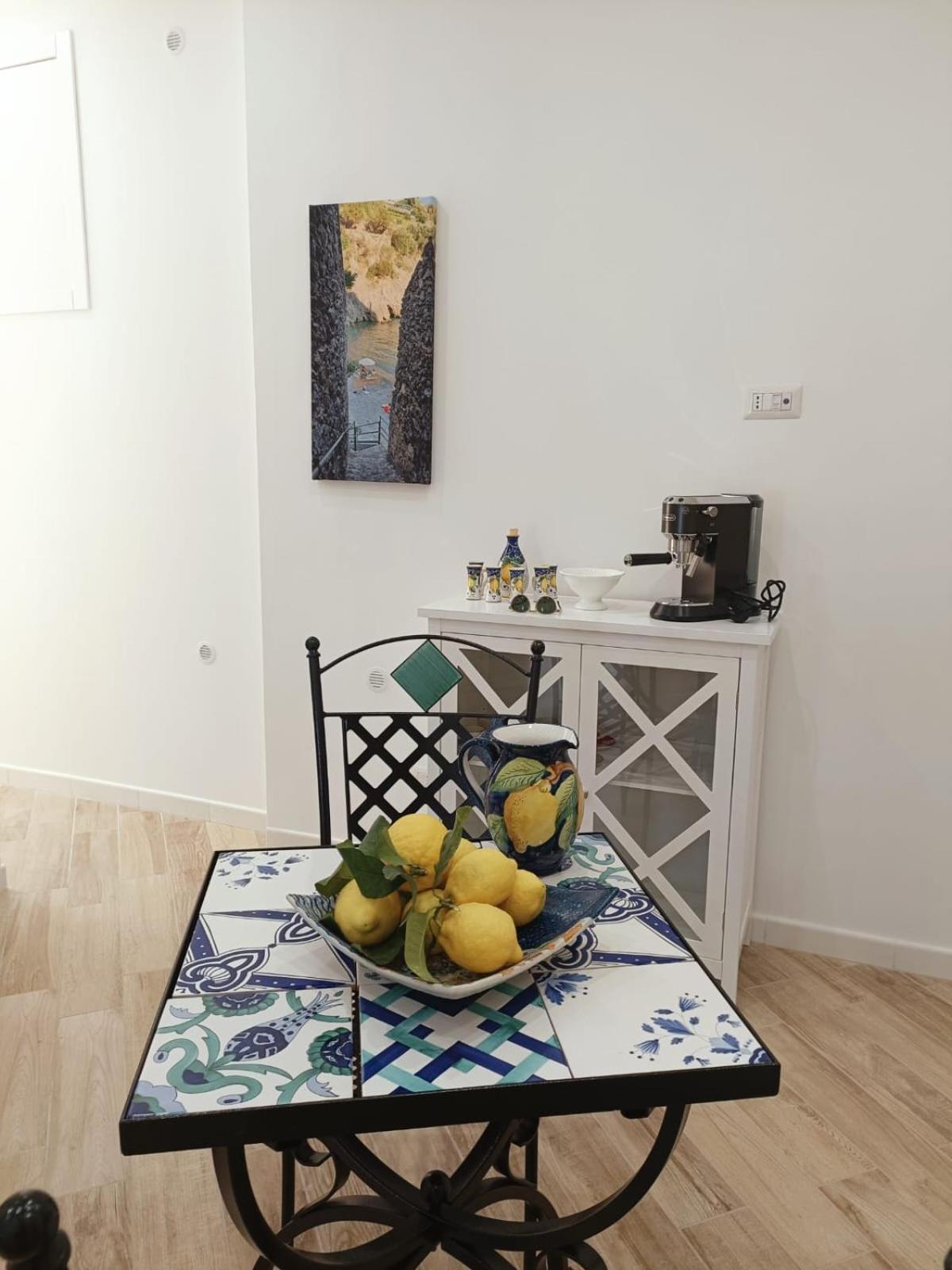B&B Diemme Amalfi Coast Vietri Εξωτερικό φωτογραφία